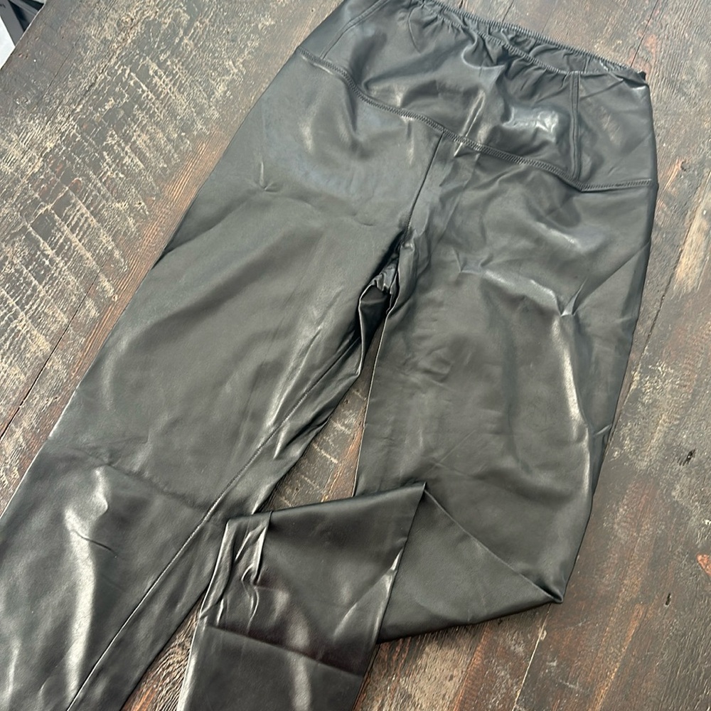 Wilfred Free vegan leather leggings. Like new! Size S.